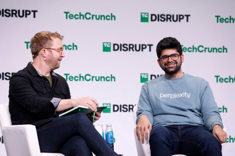 Perplexity offers to buy Chrome for billions more than it’s raised