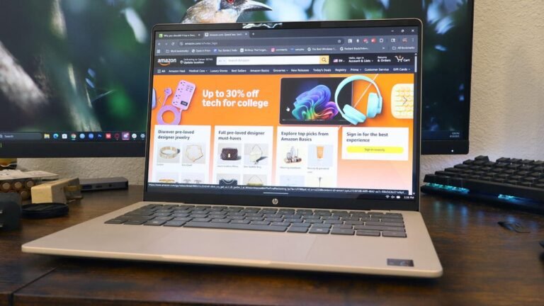 This HP laptop is a great MacBook alternative – and it’s 50% off for Memorial Day