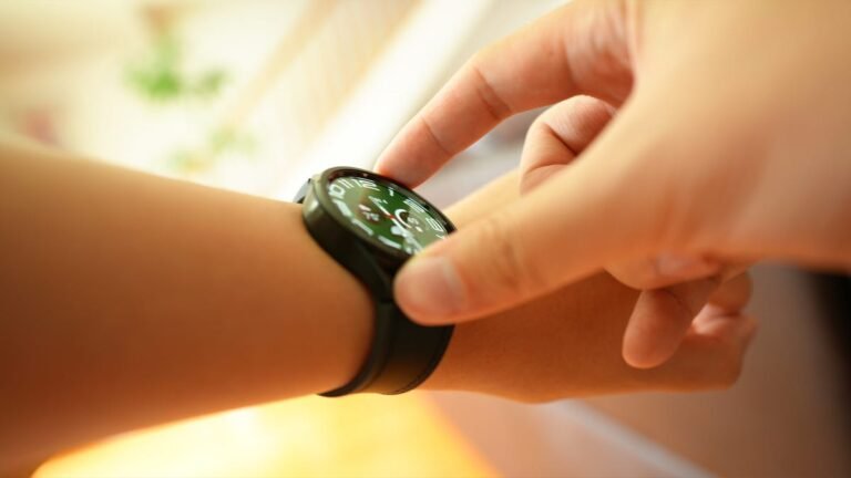 Samsung watches can predict if you’re about to faint – but there are big caveats