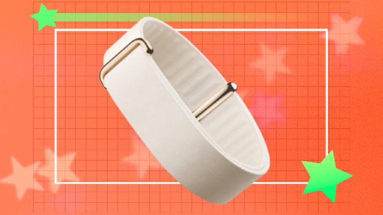 Hundreds of readers preordered the Fitbit Air with this deal – here’s why