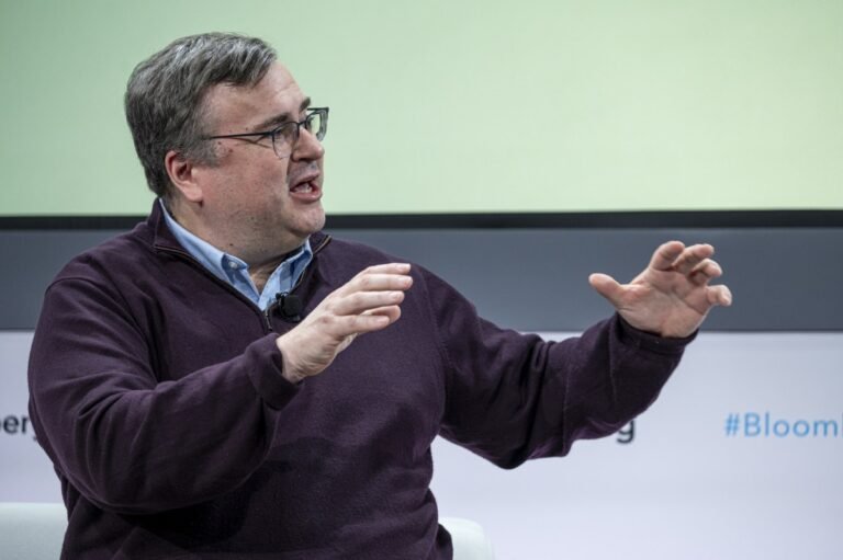 Reid Hoffman is leaving Microsoft’s board to go ‘founder mode’ with startup Manus