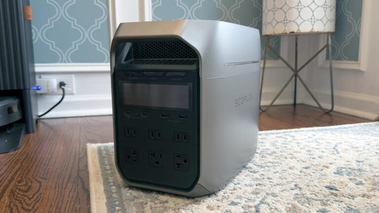 I always keep 3 devices connected to a power station – here’s why
